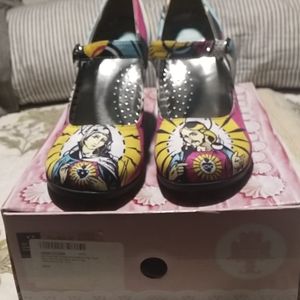 Hot Chocolaticas Holly Pop Mary Jane Heel Size 7.5